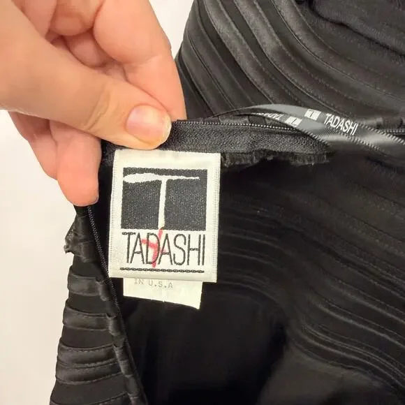 VTG Tadashi Shoji Black Halterneck Long Formal Gown SZ 2 Event Paneled Dress EUC - Picture 4 of 11